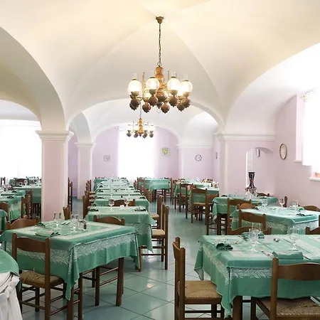 Hotell Av Club Terme Colella